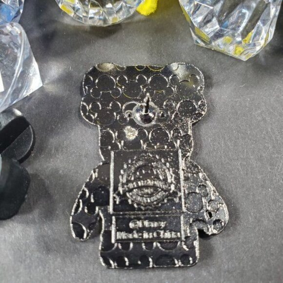 Disney Clara Cluck Trading Pin Chicken Brooch Lapel Pin Accessories Jewelry - Picture 3 of 5